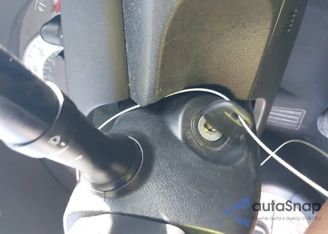 2011 Toyota Camry Se z USA, uszkodzony, nr VIN 4T1BF3EK2BU607253